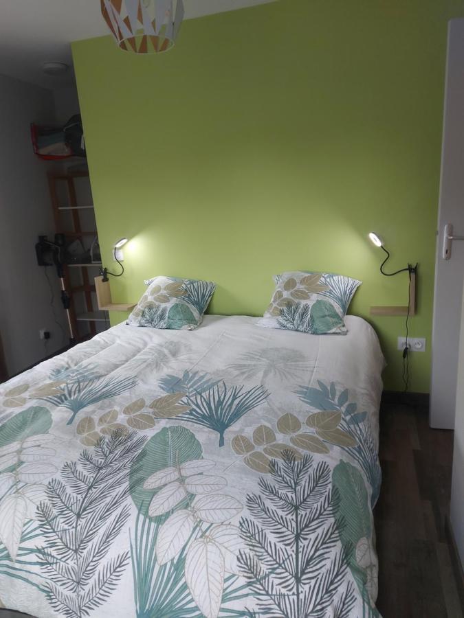 Maison De Bourg Paisible Parcay-sur-Vienne