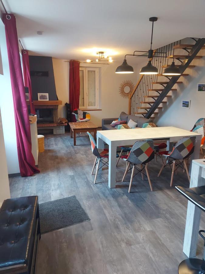 Maison De Bourg Paisible Hébergement de vacances Parcay-sur-Vienne